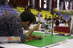 وزنه برداری ربات انسان نما در استیم کاپ ایران 2018