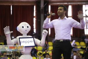 مجری ربات در استیم کاپ ایران ۲۰۱۸
